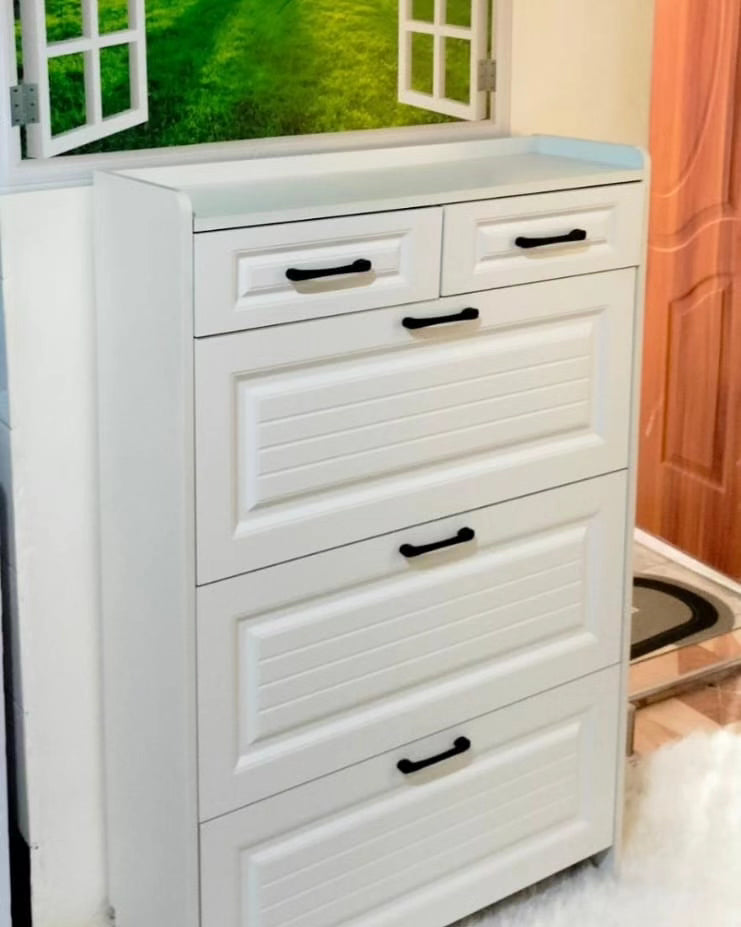 Bucket flip shoe cabinet