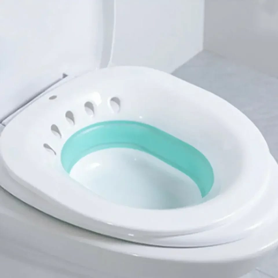 Collapsible sitz bath