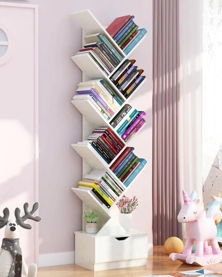 Tree bookshelf