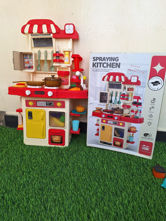 Kitchen play set